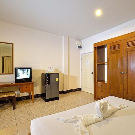 Krabi Grand Place Hotel Exterior foto