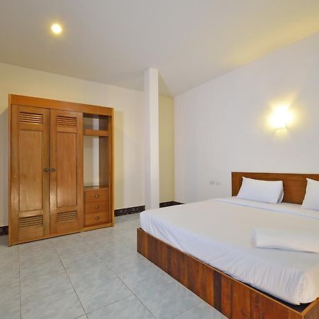 Krabi Grand Place Hotel Exterior foto